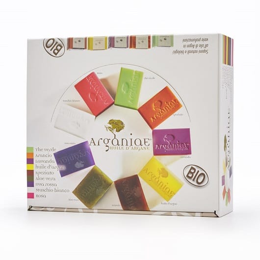 Натуральне рослинне мило з оліями та гліцерином 100 г x 45 шт. (9 видів x 5 шт.)